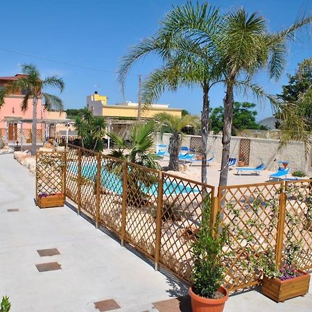 Hotel Il Germoglio à Bisceglie Extérieur photo