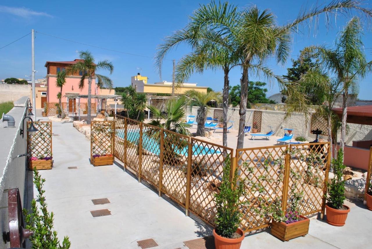 Hotel Il Germoglio à Bisceglie Extérieur photo