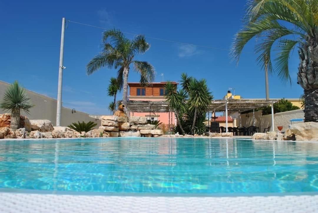 Hotel Il Germoglio à Bisceglie Extérieur photo